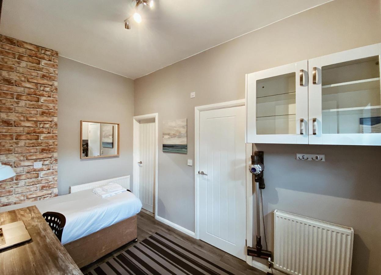 Limpenny Studio Apartment - Work Friendly And Outstanding Garden Studio Close To City Centre Nottingham Exteriör bild