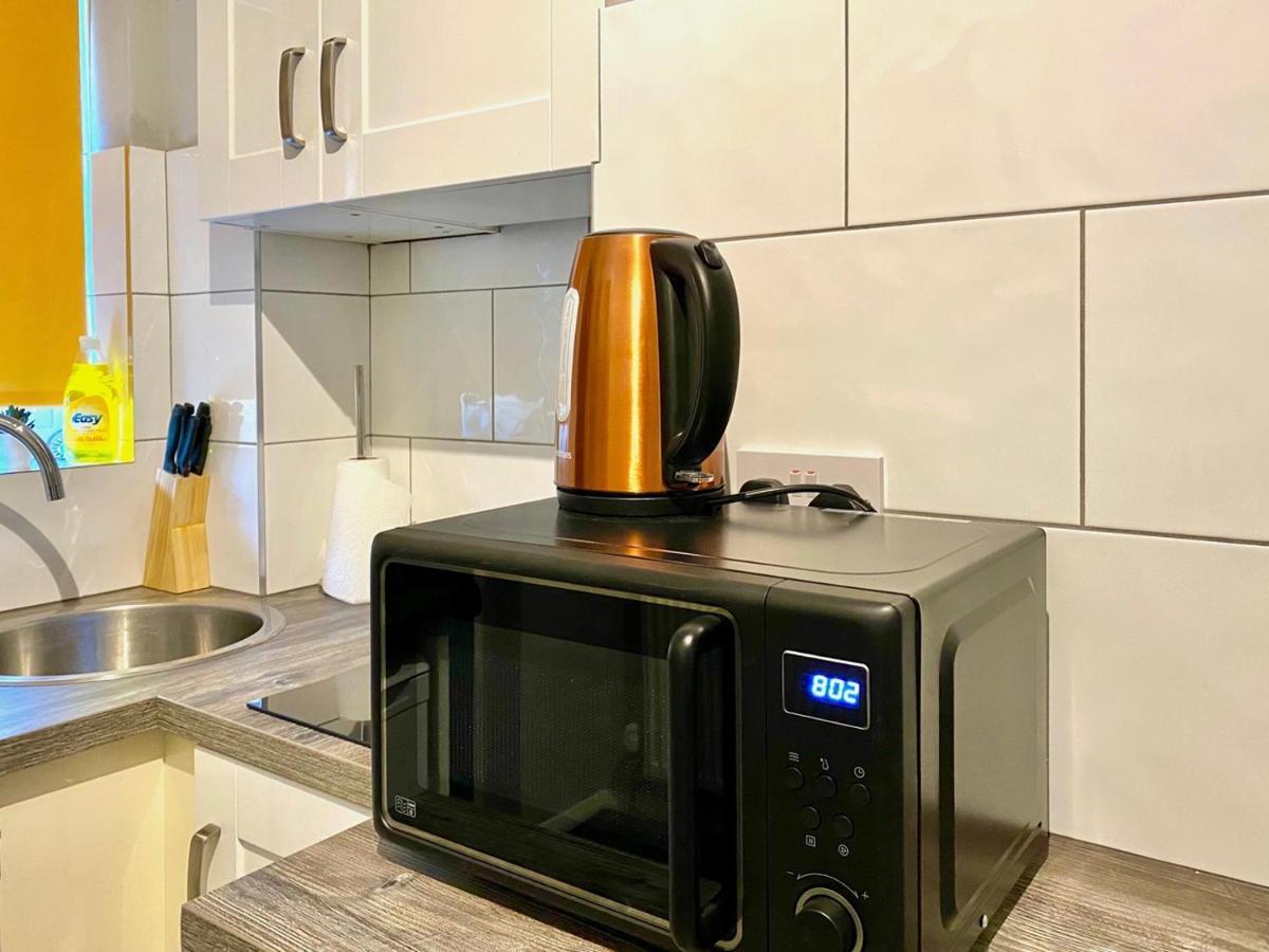 Limpenny Studio Apartment - Work Friendly And Outstanding Garden Studio Close To City Centre Nottingham Exteriör bild
